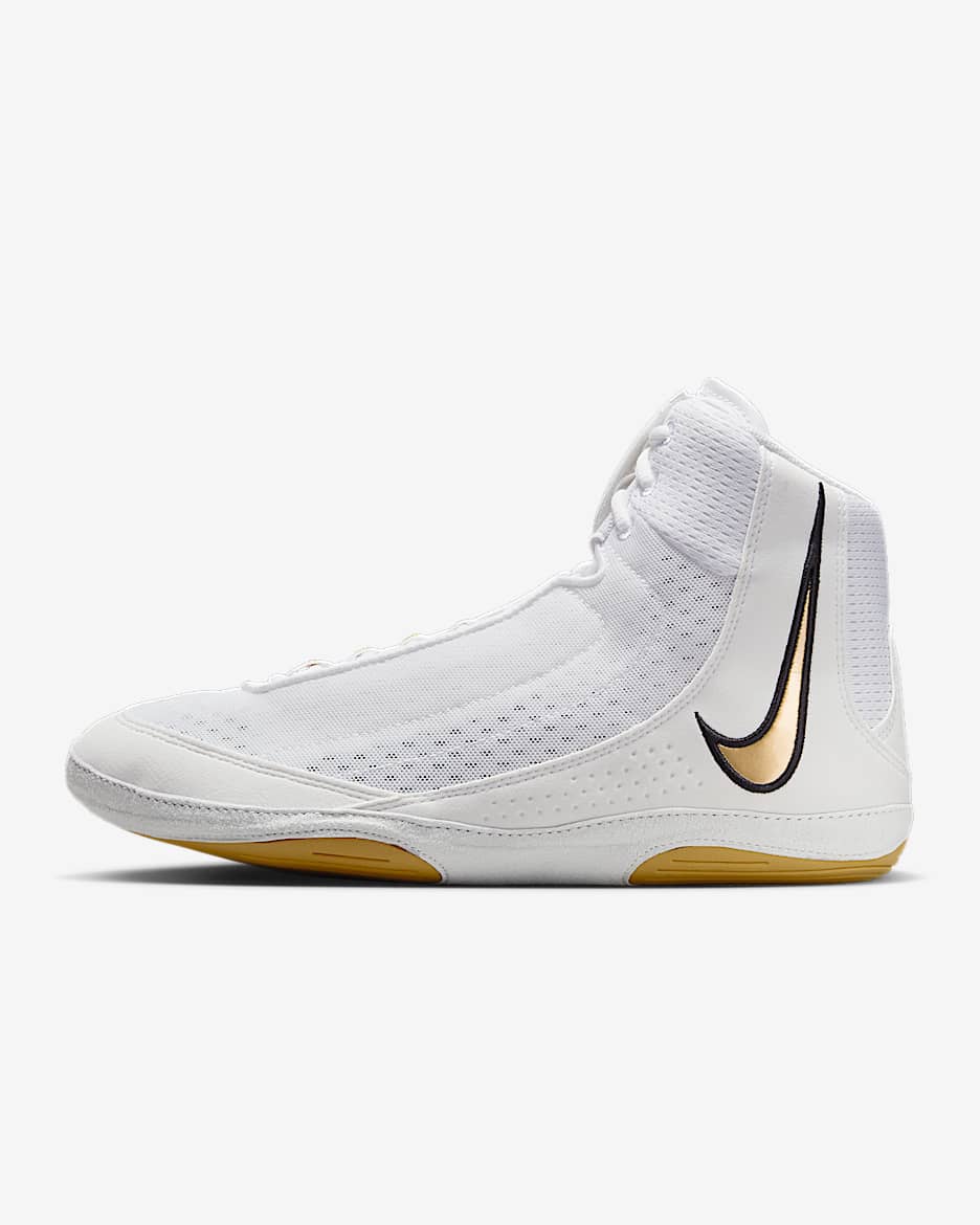 Tenis de lucha libre Nike Inflict 4 - Blanco/Polvo fotón/Negro/Oro metalizado
