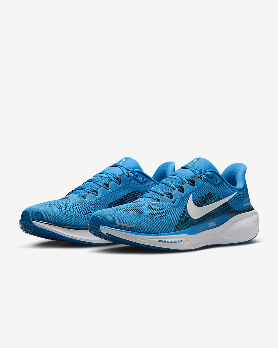 Tenis de correr en pavimento para hombre Nike Pegasus 41 NFL Carolina Panthers - Azul Neptuno/Blanco/Negro/Blanco