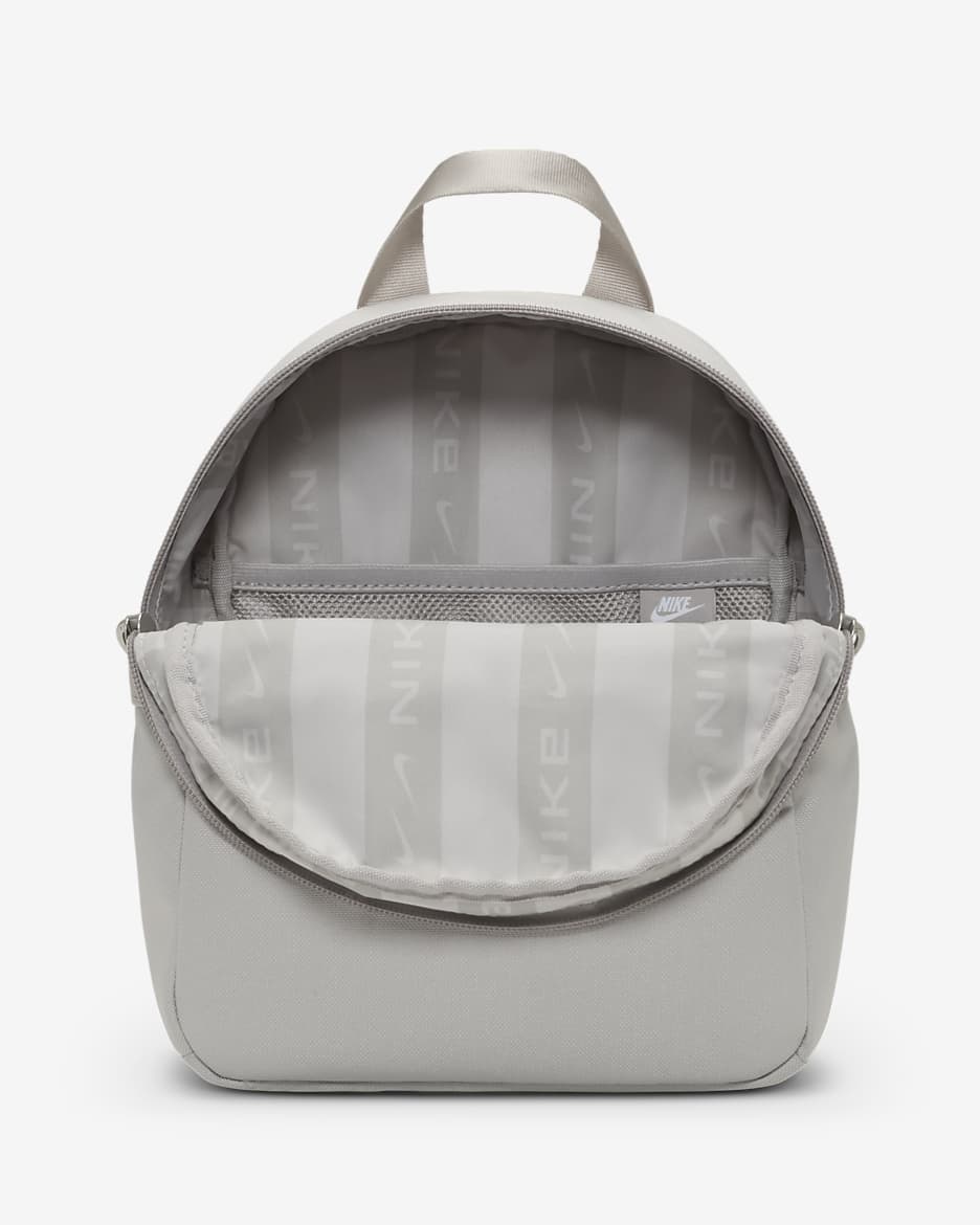 Minimochila para mujer (6 L) Nike Sportswear Futura - Mena de hierro claro/Mena de hierro claro/Blanco