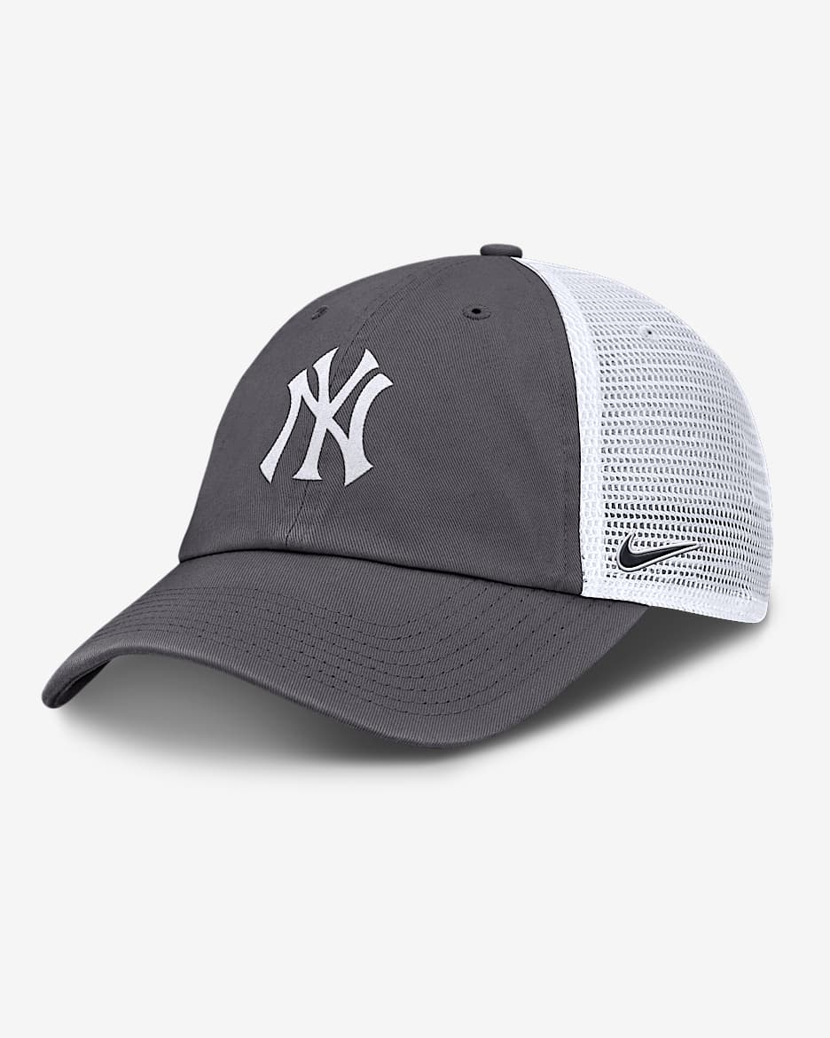 New York Yankees Club Men's Nike MLB Trucker Adjustable Hat - Grey