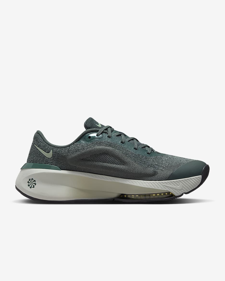 Nike Versair-træningssko til kvinder - Vintage Green/Light Silver/Oil Green/Jade Horizon