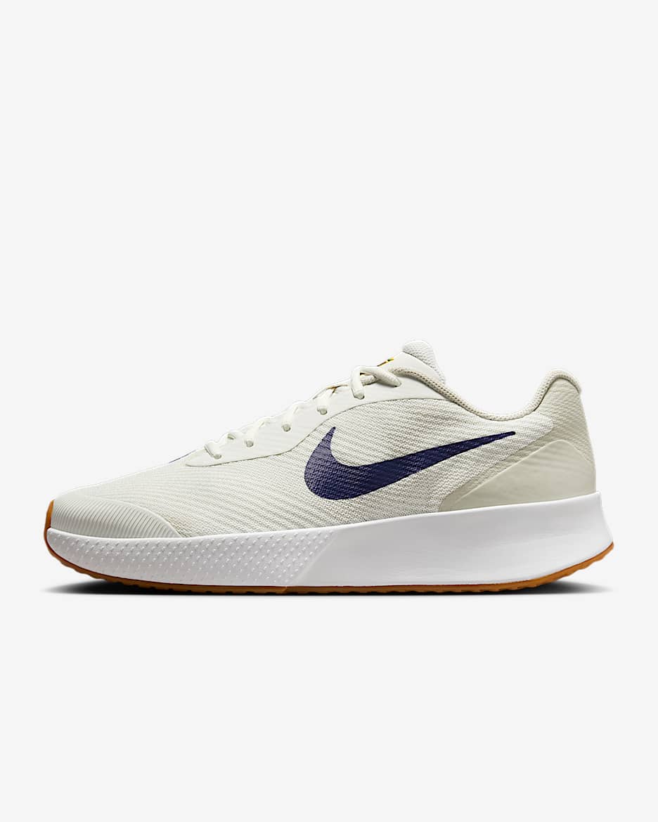 Tenis de tenis para cancha dura para hombre Nike Vapor Lite 3 - Blanco cumbre/Hueso claro/Marrón medio goma/Azul binario