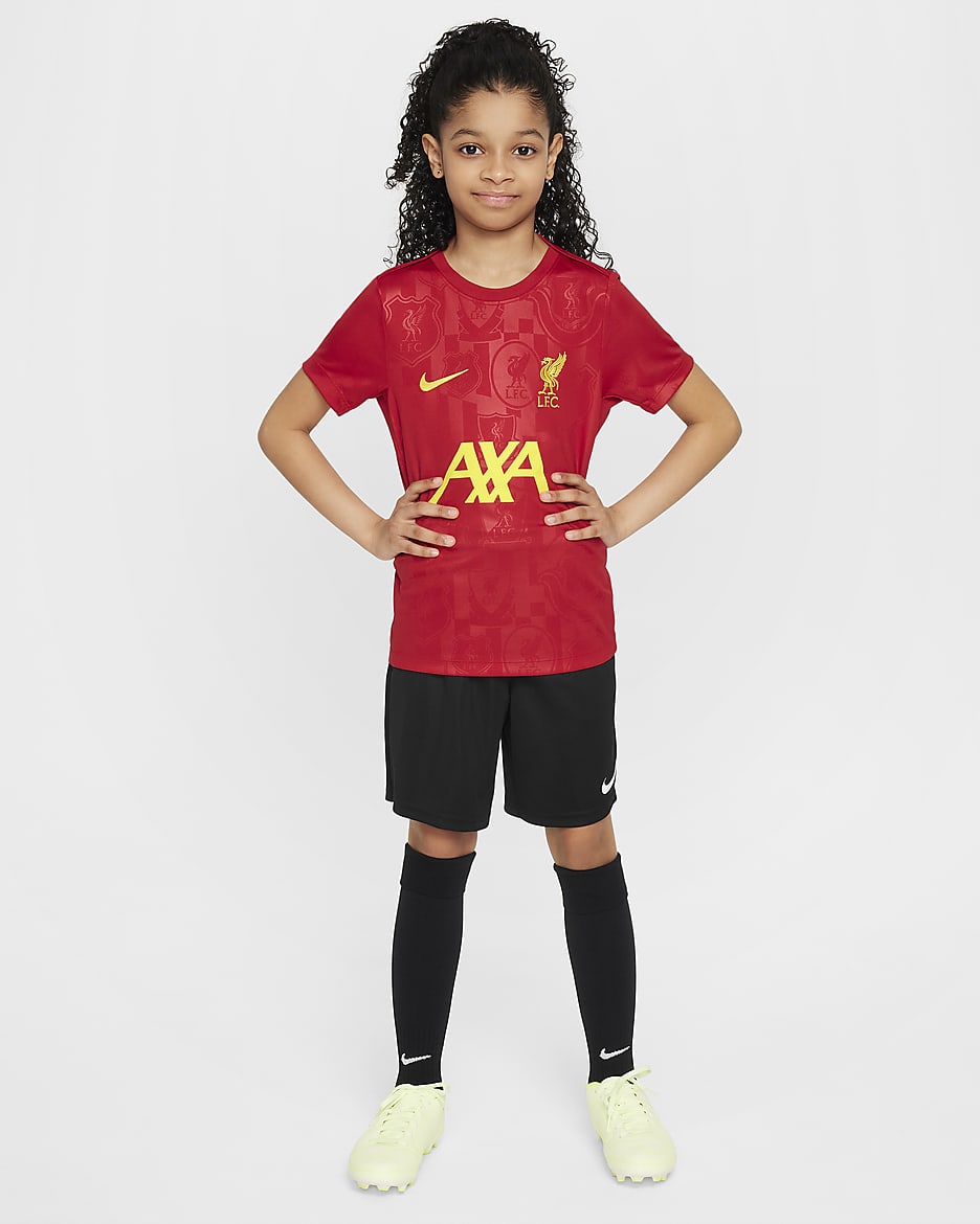 FC Liverpool Academy Pro Nike Dri-FIT Pre-Match Kurzarm-Fußballoberteil (ältere Kinder) - Gym Red/Chrome Yellow/Chrome Yellow