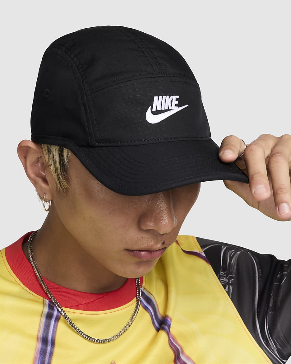 Nike Fly Unstructured Futura Cap - Black/White