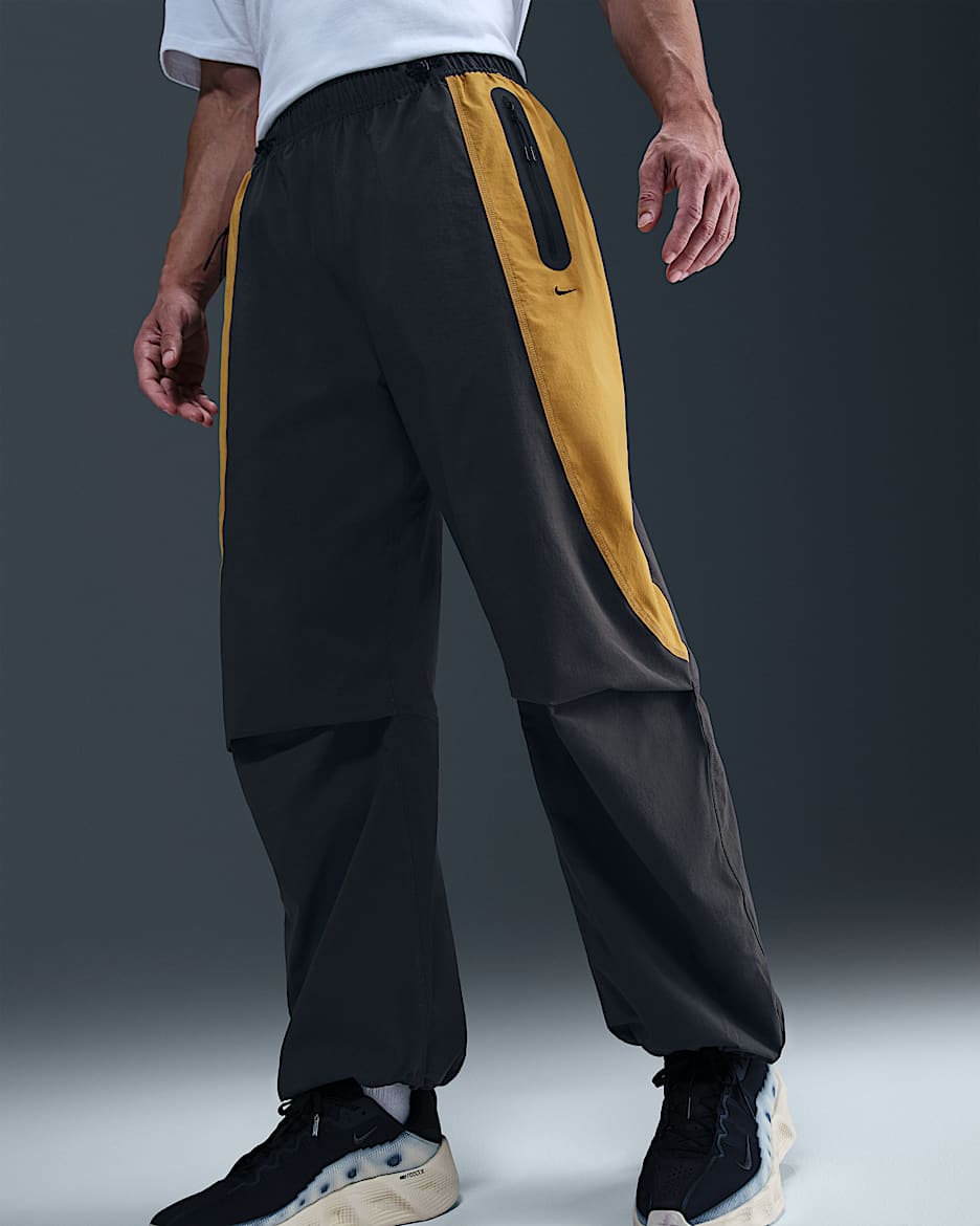 Nike Tech Men's Dri-FIT Woven Color-Block Loose-Fit Pants