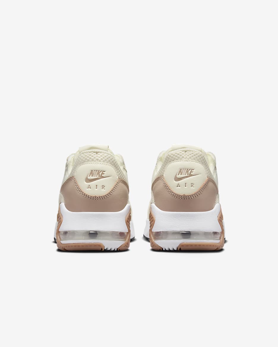 Tenis para mujer Nike Air Max Excee - Leche de coco/Cáñamo/Broncino/Oro team