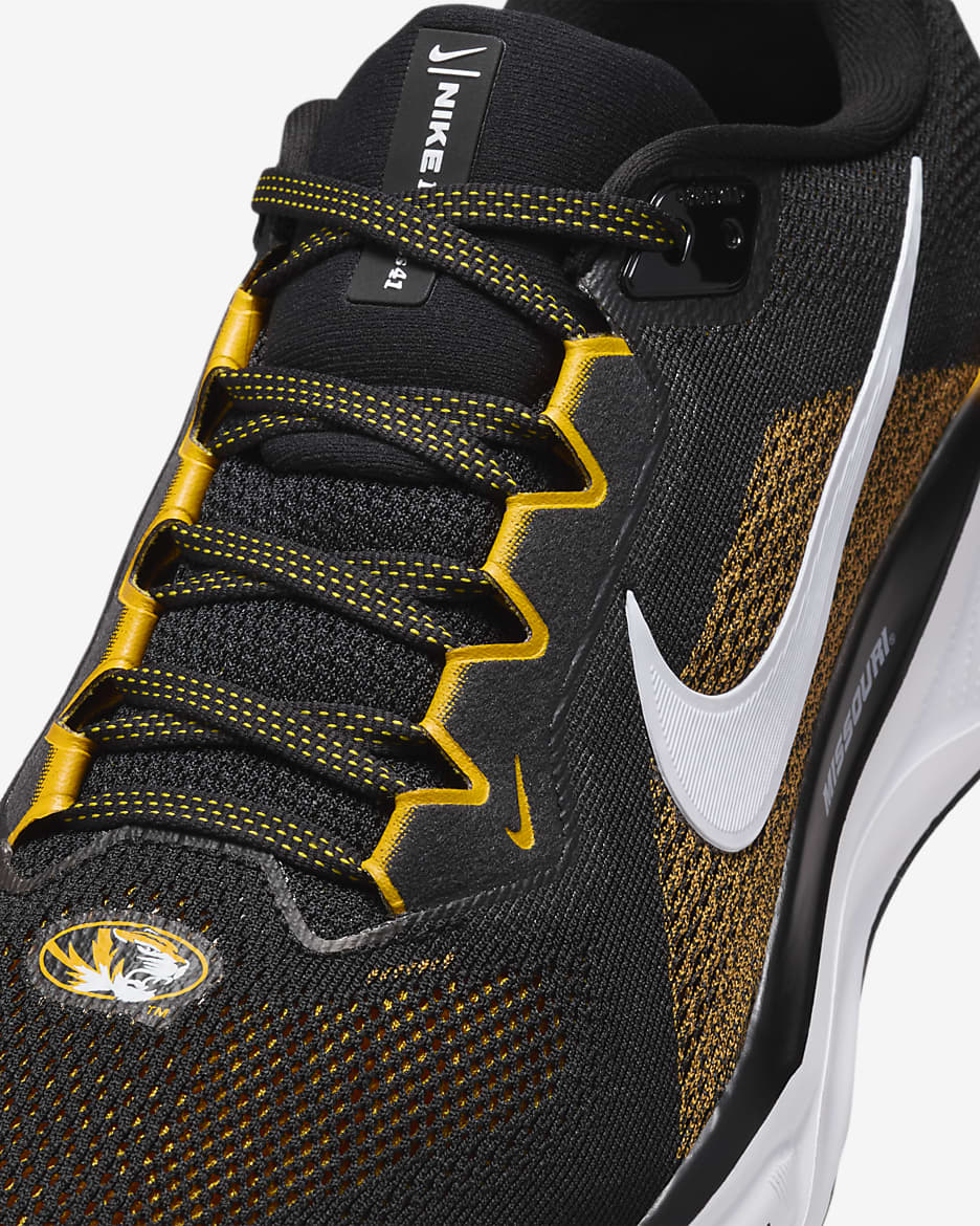 Tenis de correr en pavimento universitarios Nike para hombre Missouri Pegasus 41 - Negro/Blanco/Oro universitario/Blanco