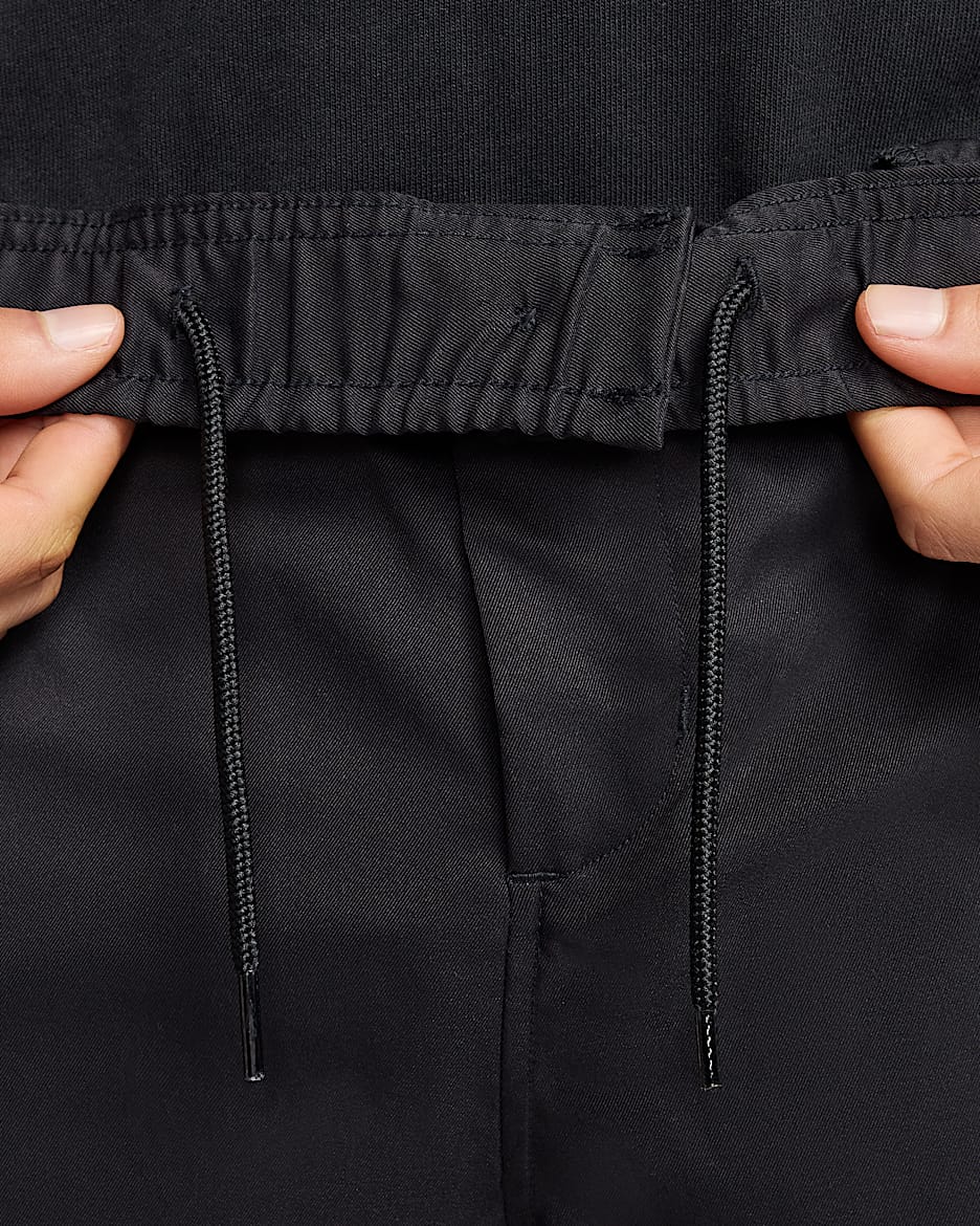 Nike Club Men's Woven Tapered Pants
