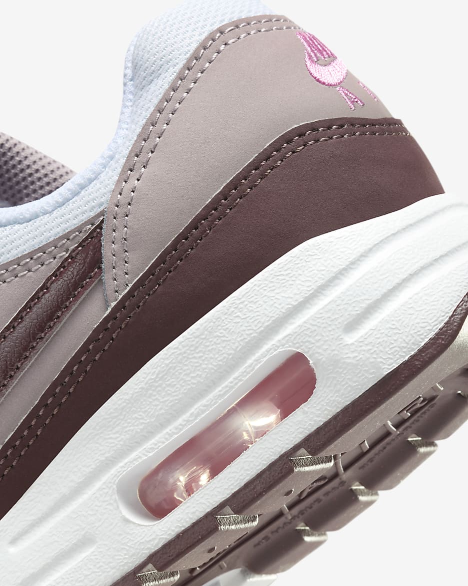 Air Max 1 Older Kids' Shoes - White/Light Violet Ore/Playful Pink/Burgundy Crush