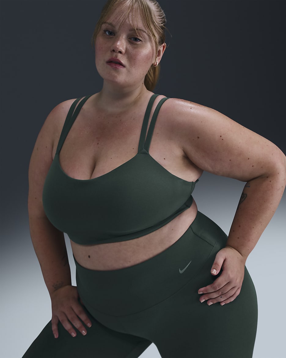 Nike Zenvy Strappy Women's Light-Support Padded Sports Bra (Plus Size) - Vintage Green/White