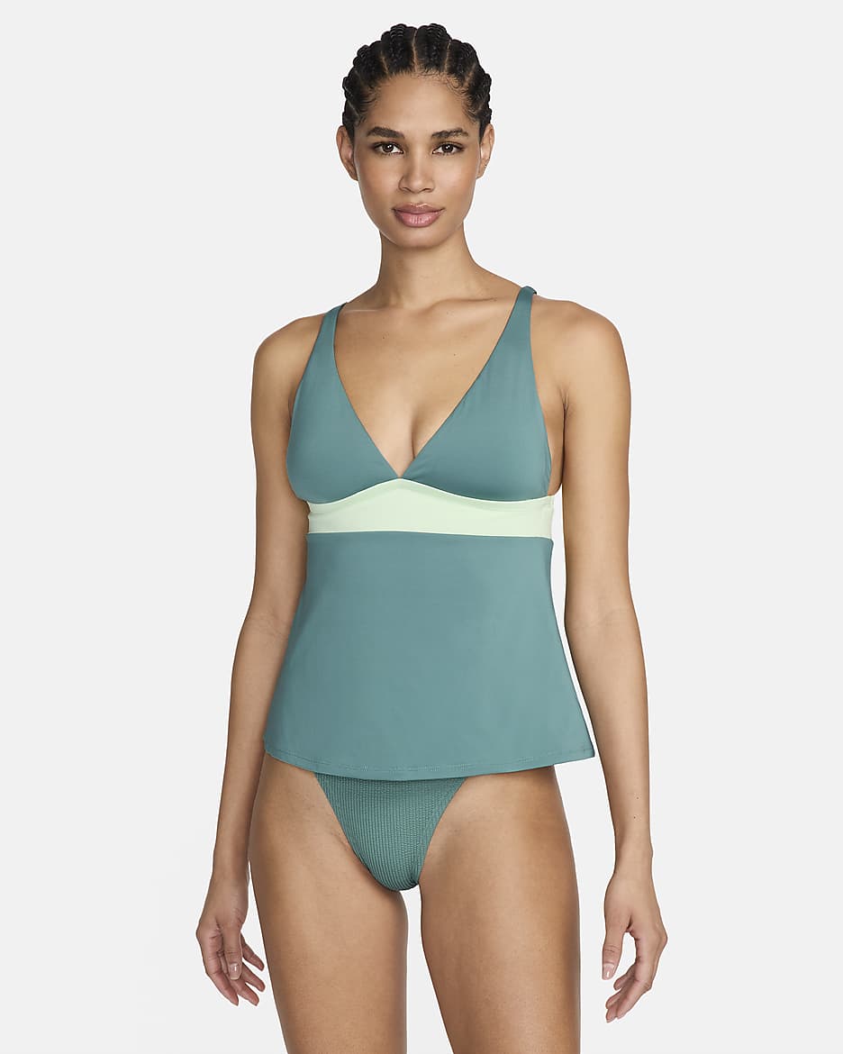 Top de tankini con cuello en V para mujer Nike Swim Essential - De costa a costa