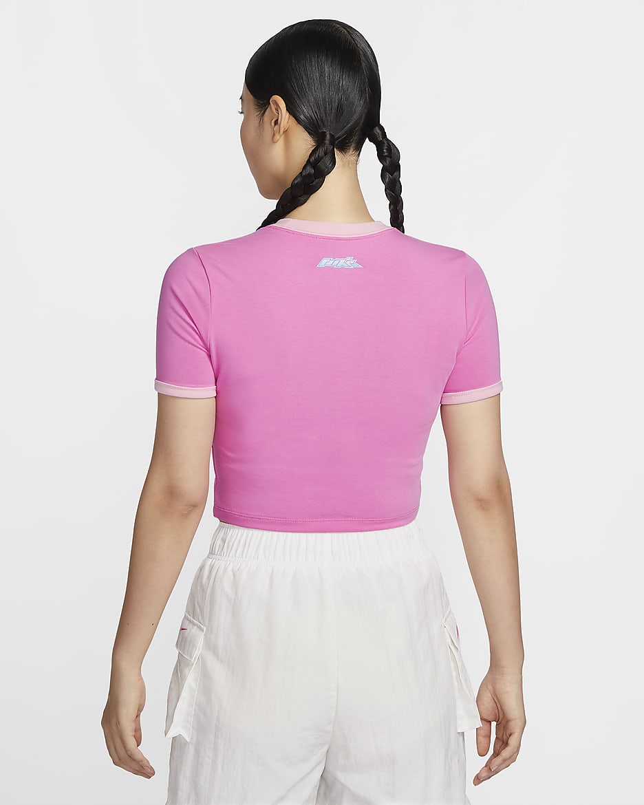 Nike Sportswear 女款合身短版 T 恤 - Playful Pink