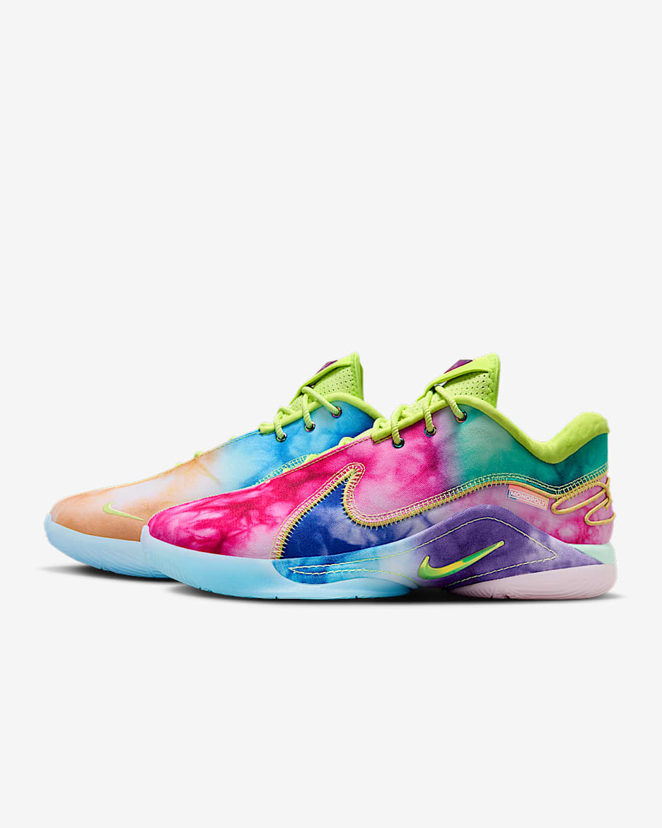 LeBron XXII Basketball Shoes