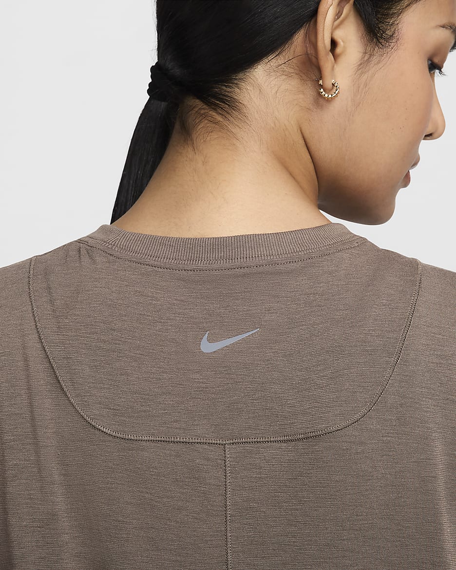 Nike One Relaxed Women's Dri-FIT Short-Sleeve Top - Ironstone/Black