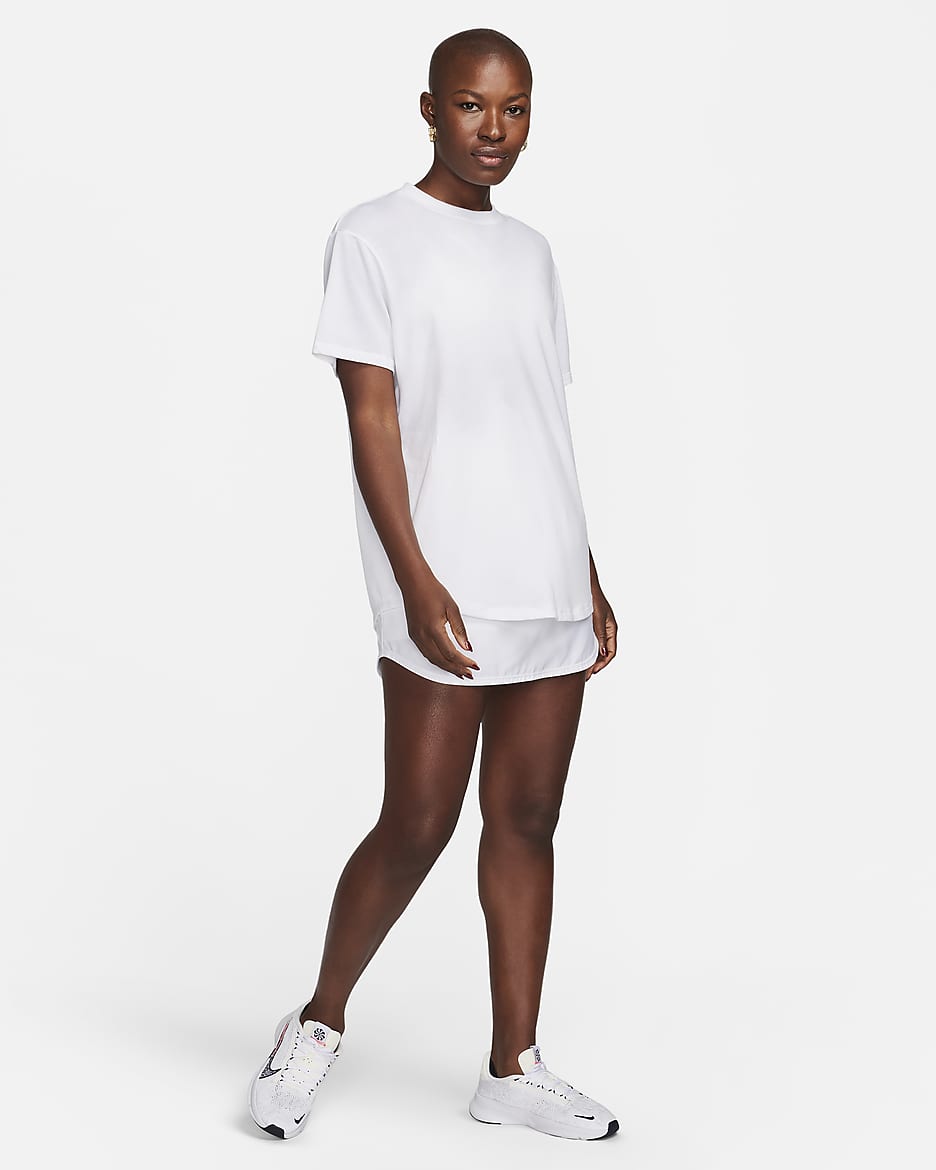 Nike One Relaxed Women's Dri-FIT Short-Sleeve Top - White/Black