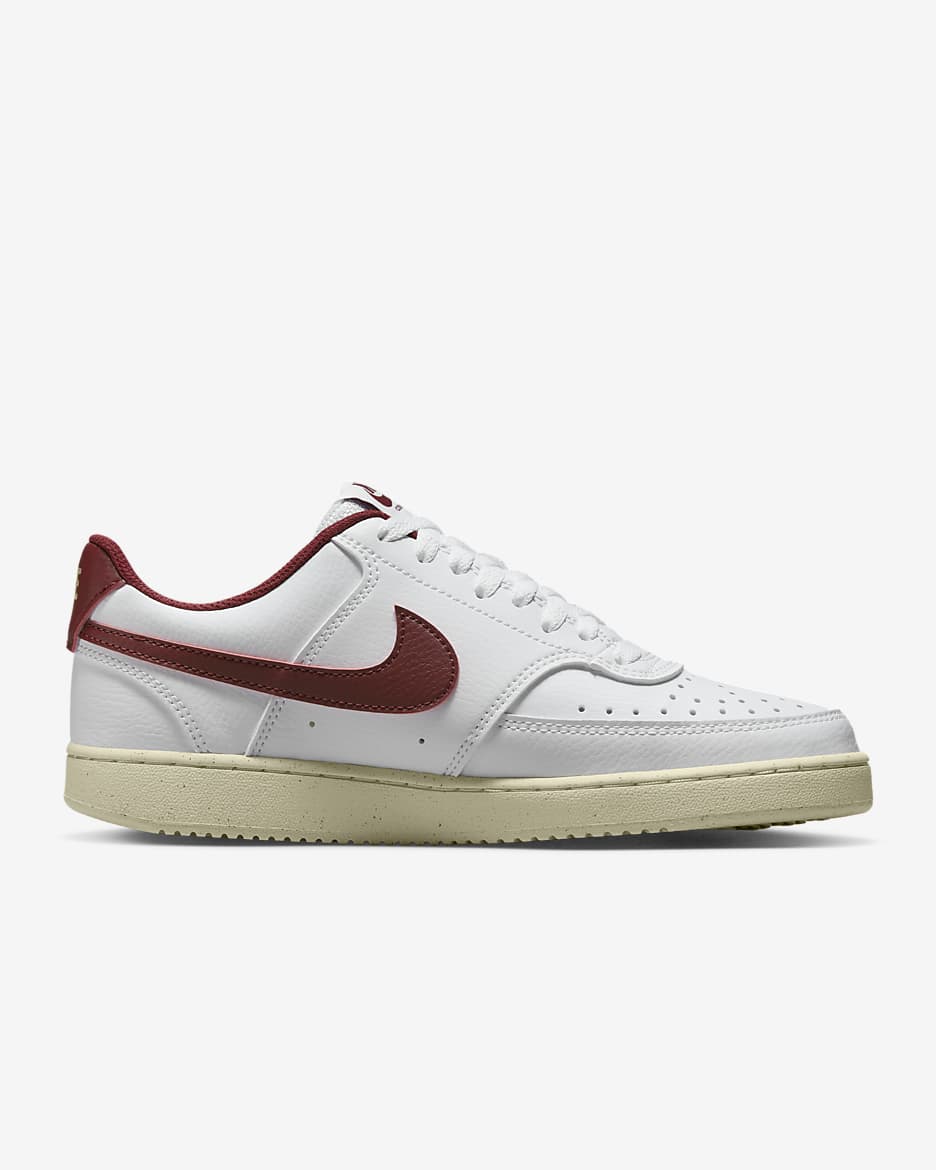 Nike Court Vision Low Next Nature damesko - Hvit/Muslin/Metallic Gold Star/Team Red