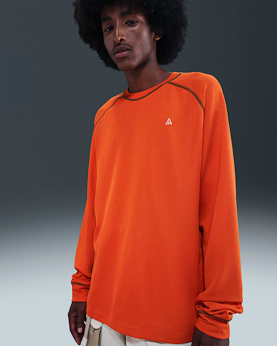Playera de manga larga Dri-FIT ADV para hombre Nike ACG "Chinati" - Naranja seguridad/Marrón musgo/Blanco cumbre