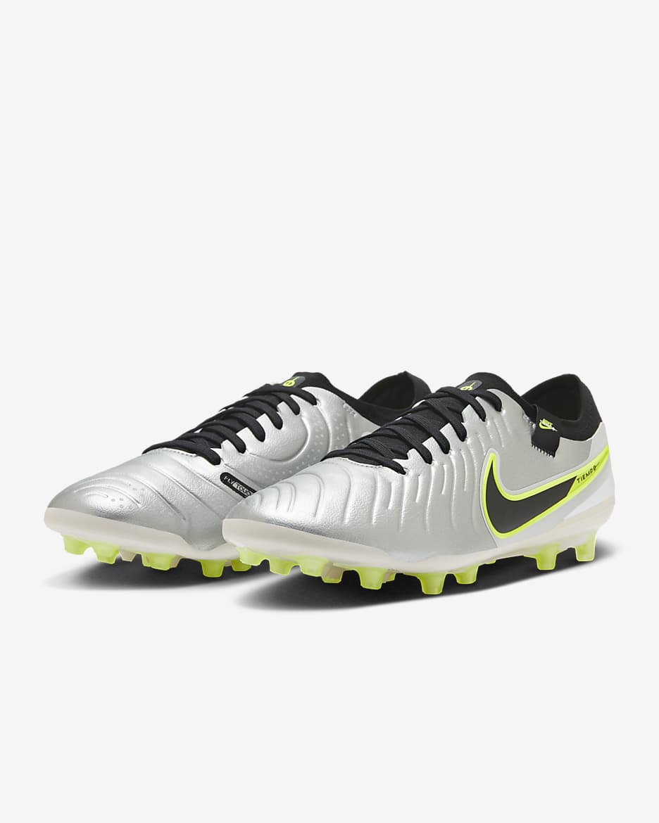 Scarpa da calcio a taglio basso per erba artificiale Nike Tiempo Legend 10 Pro - Argento metallizzato/Volt/Nero