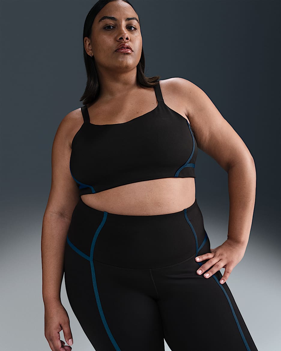 Bra deportivo de baja sujeción con forro delgado para mujer (talla grande) Nike One Convertible - Negro/Negro/Azul marino militar/Negro