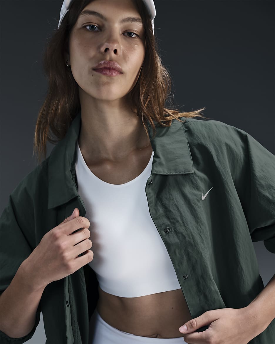 Nike Sportswear Essential Women's Oversized UV Woven Coaches' Jacket - Vintage Green/Sail