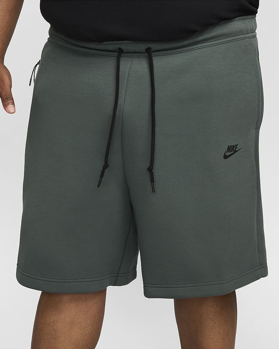 Shorts Nike Sportswear Tech Fleece - Uomo - Vintage Green/Nero