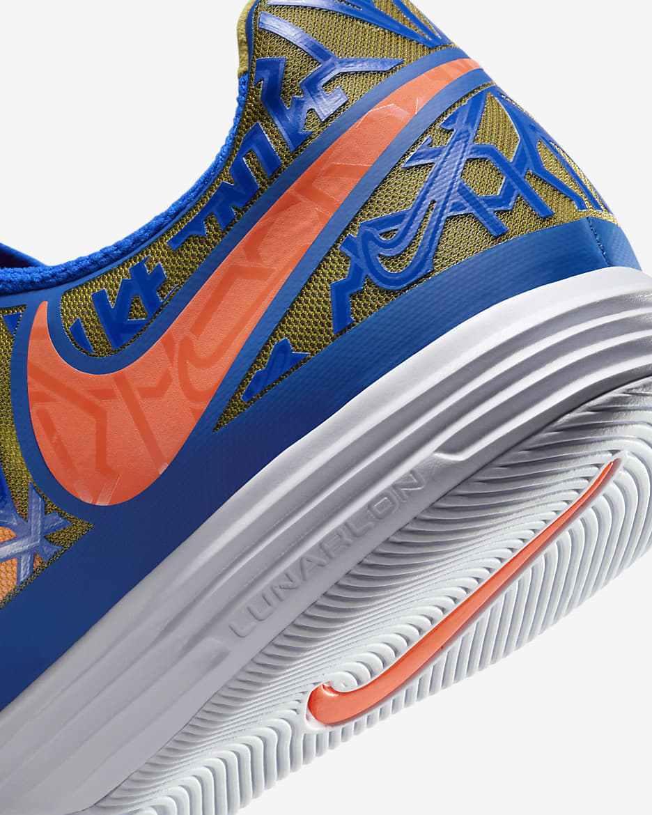 Nike Lunar Gato 2 IC Low-Top Football Shoes - Racer Blue/Hyper Crimson