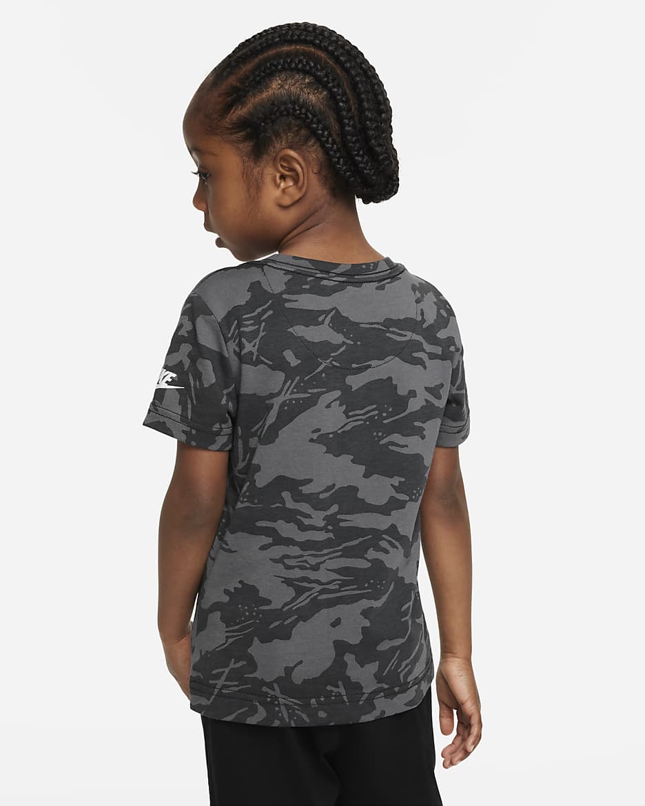 Playera infantil camuflajeada Nike - Gris humo