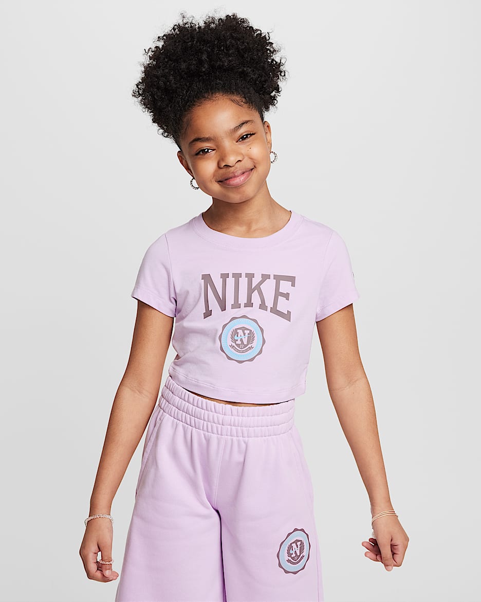Nike Sportswear Older Kids' (Girls') Cropped T-Shirt - Doll