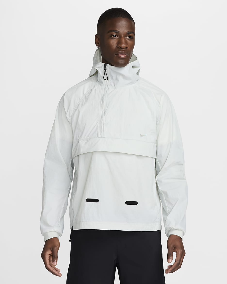 Nike APS Men's UV Repel Lightweight Versatile Jacket - Light Silver/Black/Black