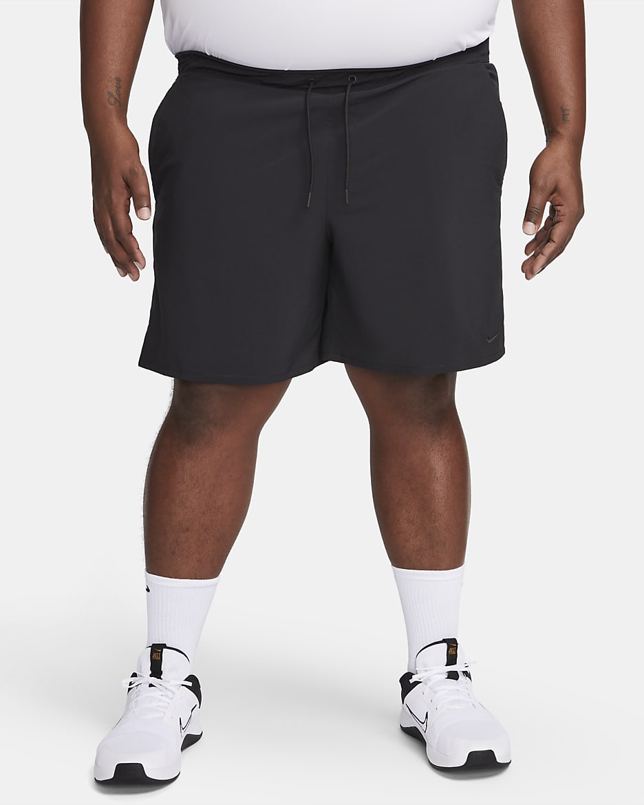 Shorts versatili Dri-FIT non foderati 18 cm Nike Unlimited – Uomo - Nero/Nero/Nero