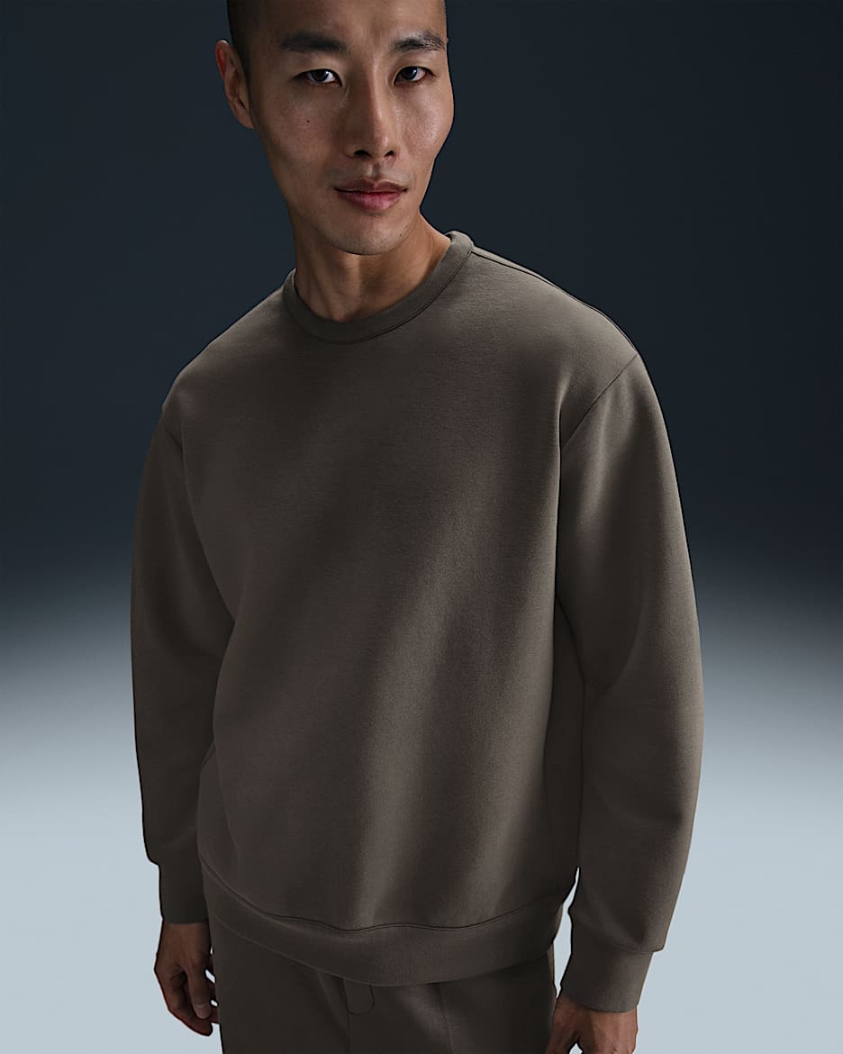 Nike 24.7 ImpossiblySoft Men's Dri-FIT Crew - Cave Stone/Medium Ash