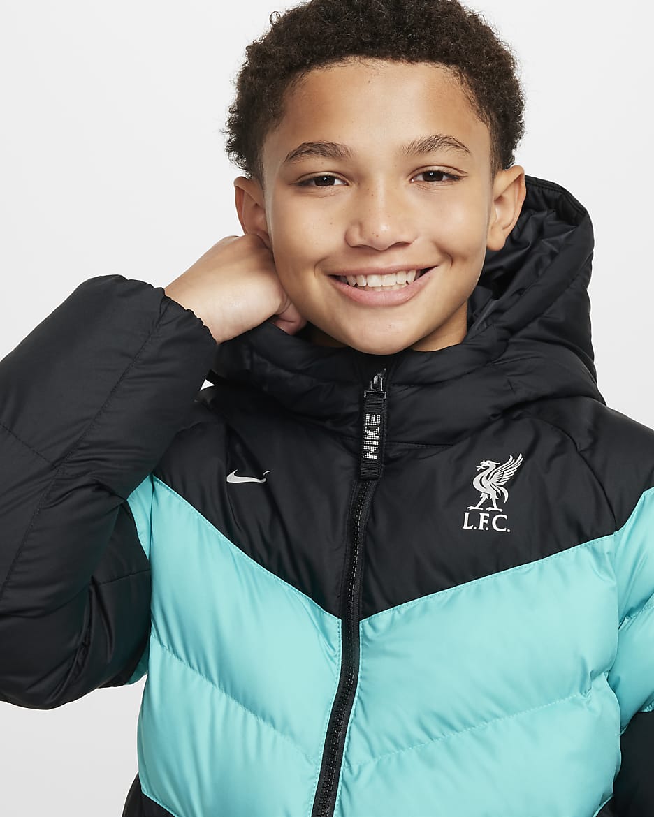 Liverpool FC Nike voetbaljack met synthetische vulling en capuchon voor kids - Zwart/Washed Teal/Metallic Silver