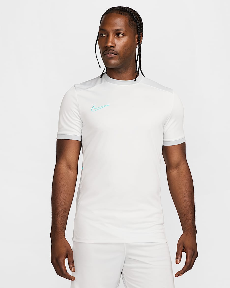 Nike Academy Dri-FIT rövid ujjú férfi futballfelső - Photon Dust/Light Smoke Grey/Dynamic Turquoise/Dynamic Turquoise