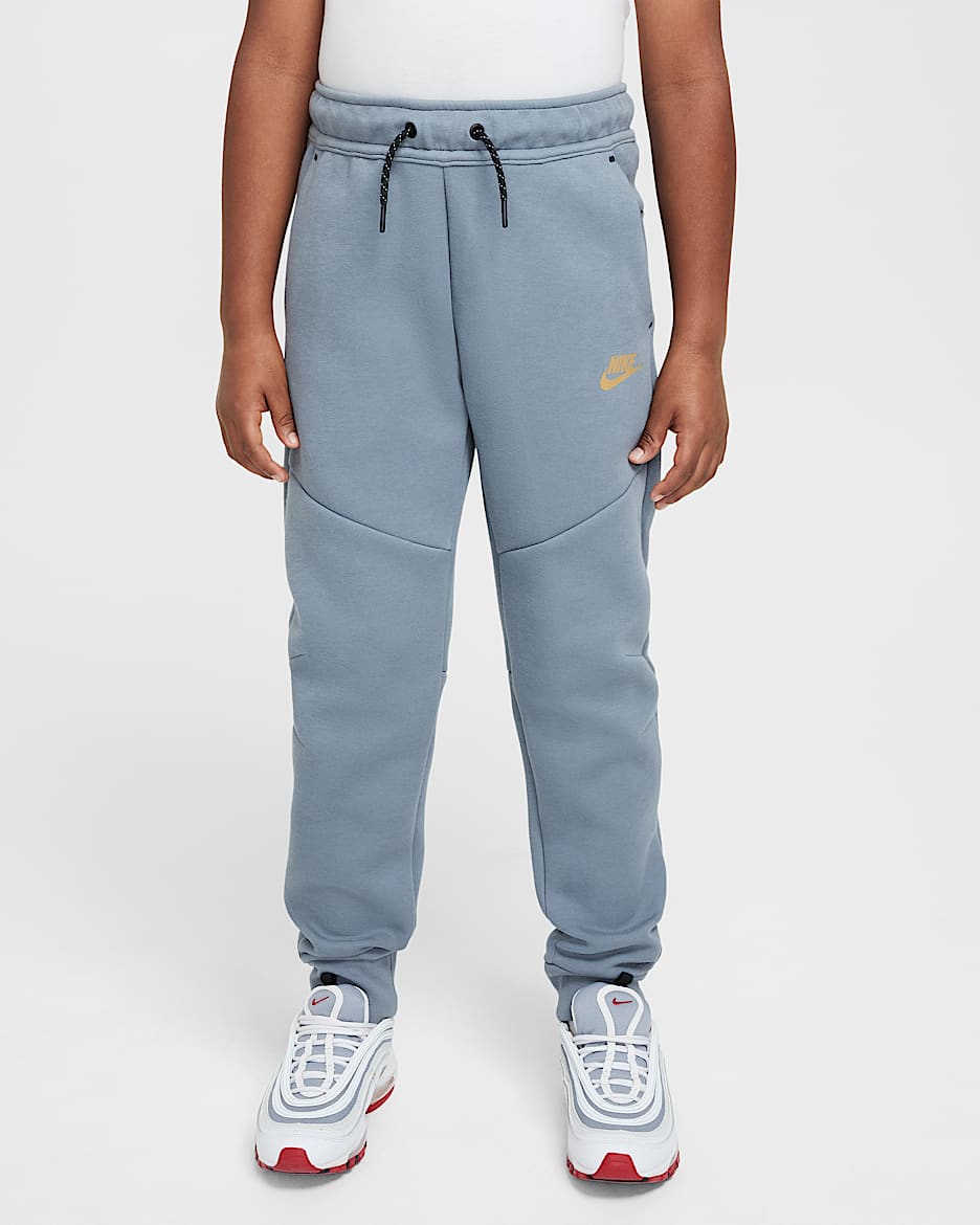 Nike Sportswear Tech Fleece Genç Çocuk Jogger'ı - Cool Grey/Siyah/Metallic Gold