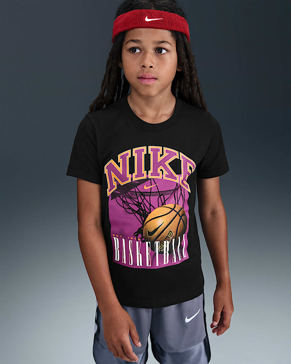 Playera para niños talla grande Nike Sportswear - Negro