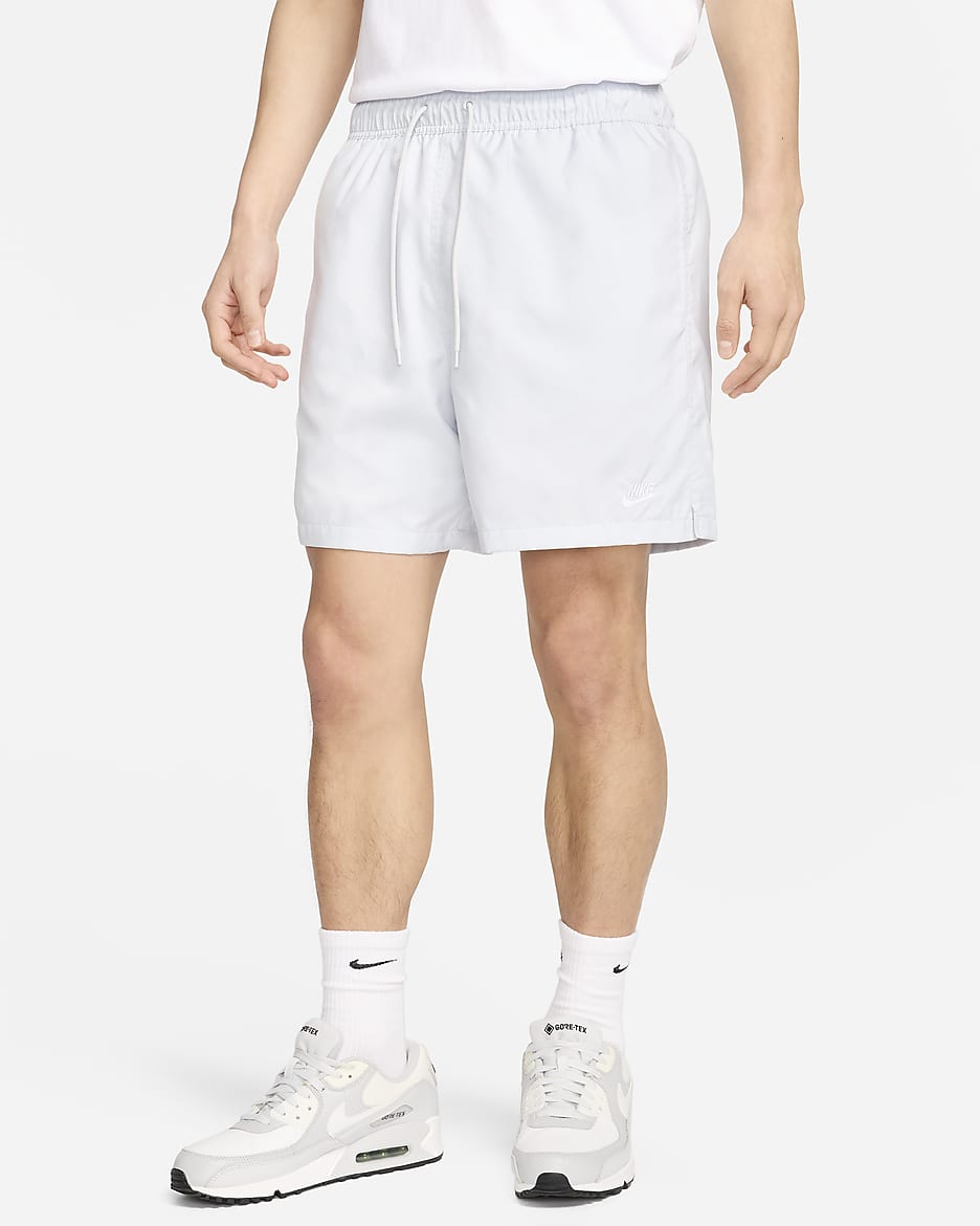 กางเกงขาสั้น Flow ผู้ชายแบบทอ Nike Club - Pure Platinum/ขาว