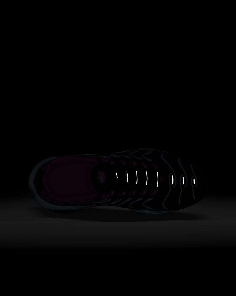 Nike Air Max Plus Older Kids' Shoes - Black/White/Laser Fuchsia