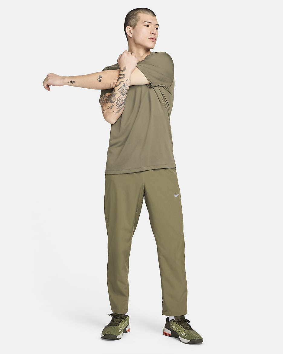 Nike Form Men's Dri-FIT Open-Hem Versatile Pants - Medium Olive/Black