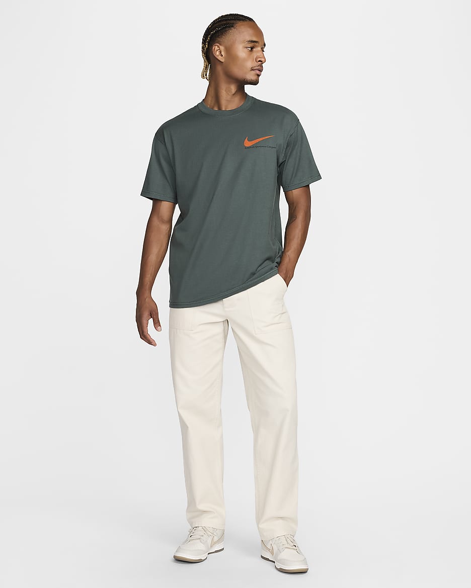 Nike Sportswear Men's Max90 T-Shirt - Vintage Green/Safety Orange