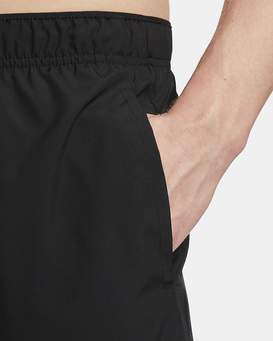 Nike Challenger Dri-FIT-Laufshorts mit Futter für Herren (ca. 18 cm) - Schwarz/Schwarz/Schwarz