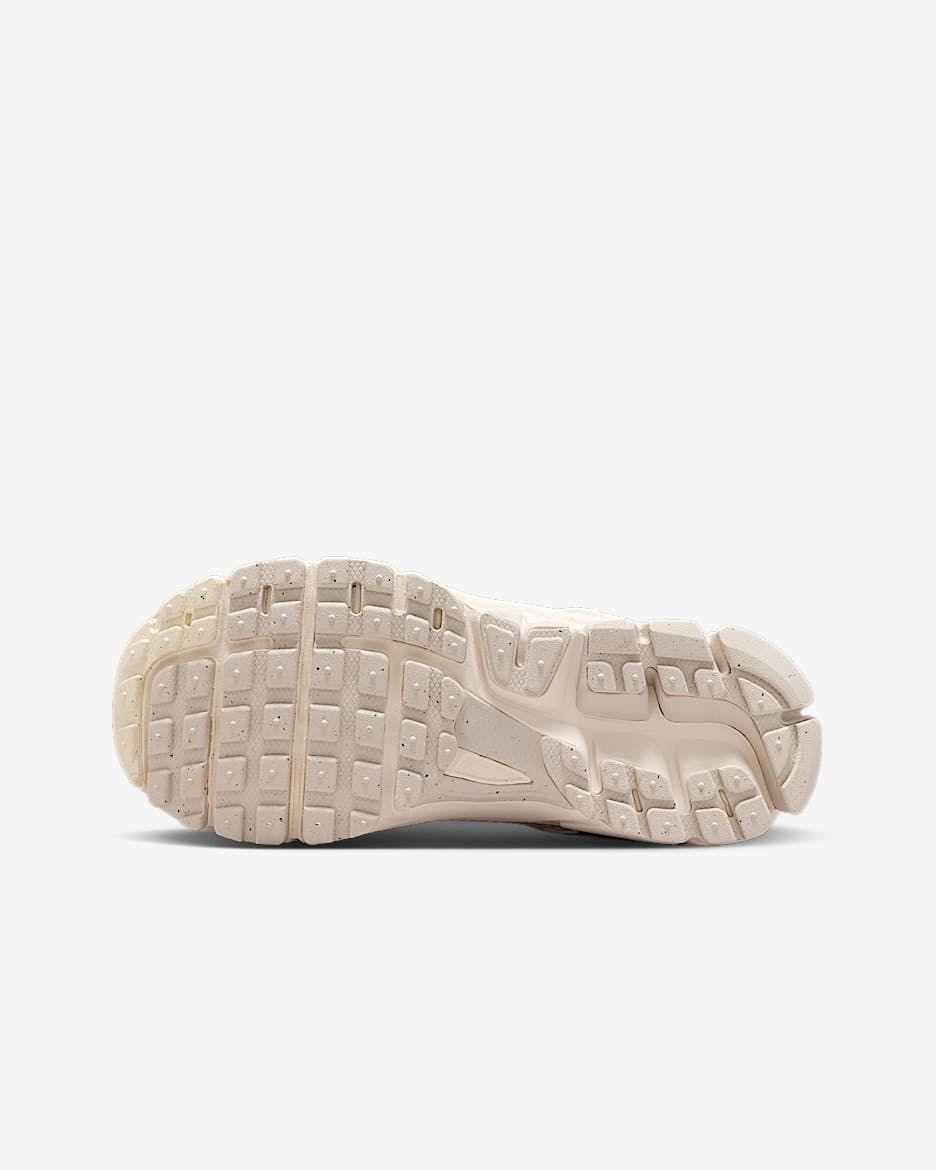 Nike Vomero 5 Big Kids' Shoes