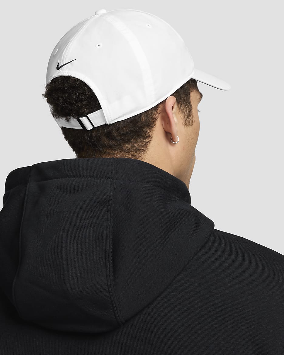 Nike Dri-FIT Club Unstructured Cap - White/Black