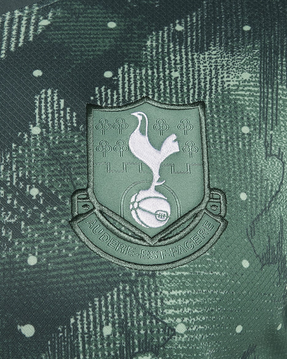 Tottenham Hotspur 2024/25 Stadyum Üçüncü Nike Dri-FIT Erkek Futbol Taraftar Forması - Enamel Green/Bicoastal/Beyaz