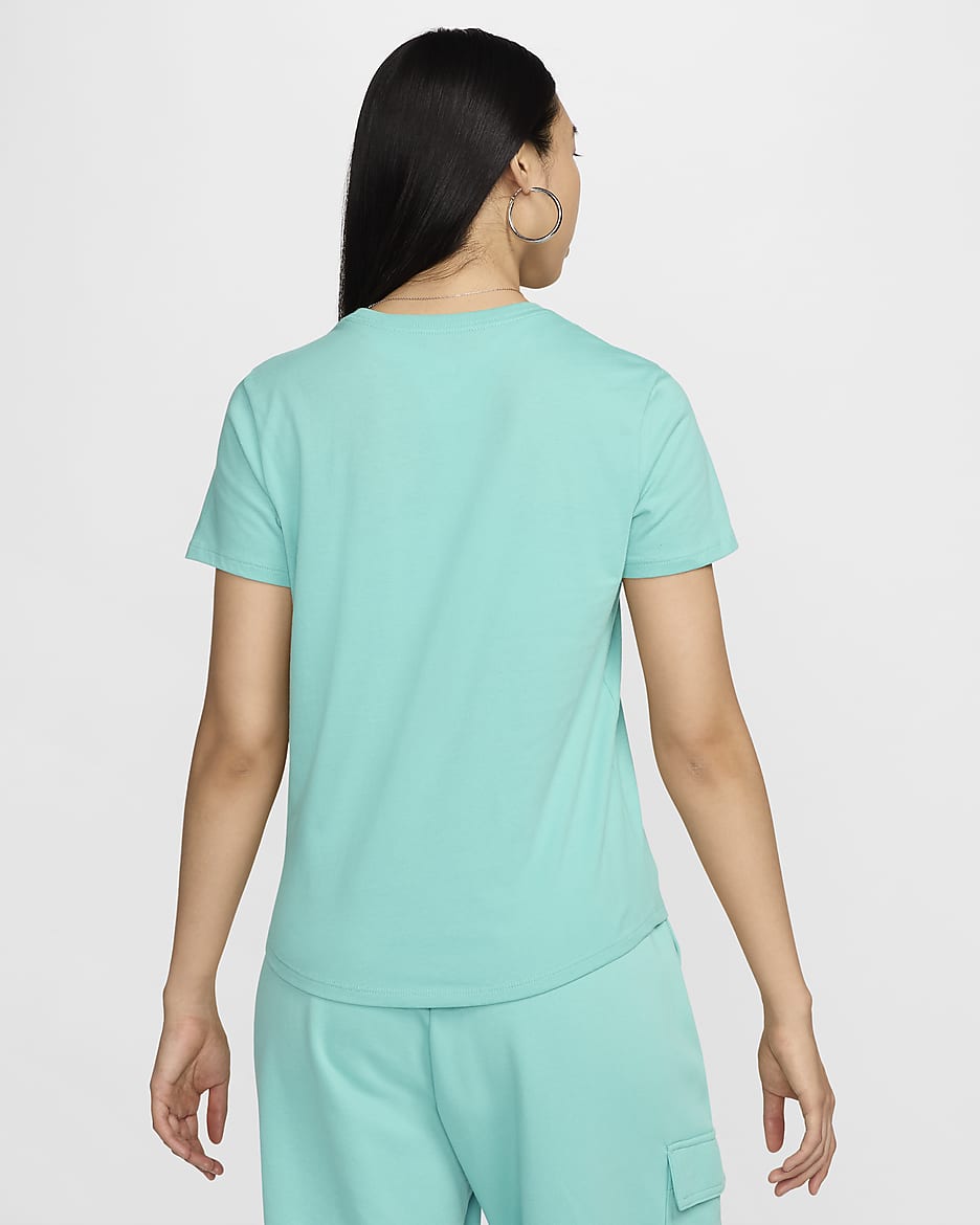 Nike Sportswear Club Essentials Women's T-Shirt - Green Frost/White