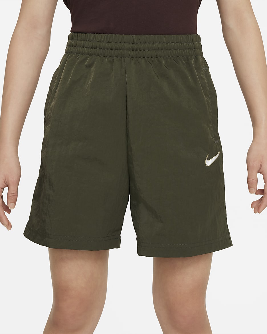 Nike Outdoor Play Older Kids' Woven Shorts - Cargo Khaki/Cargo Khaki