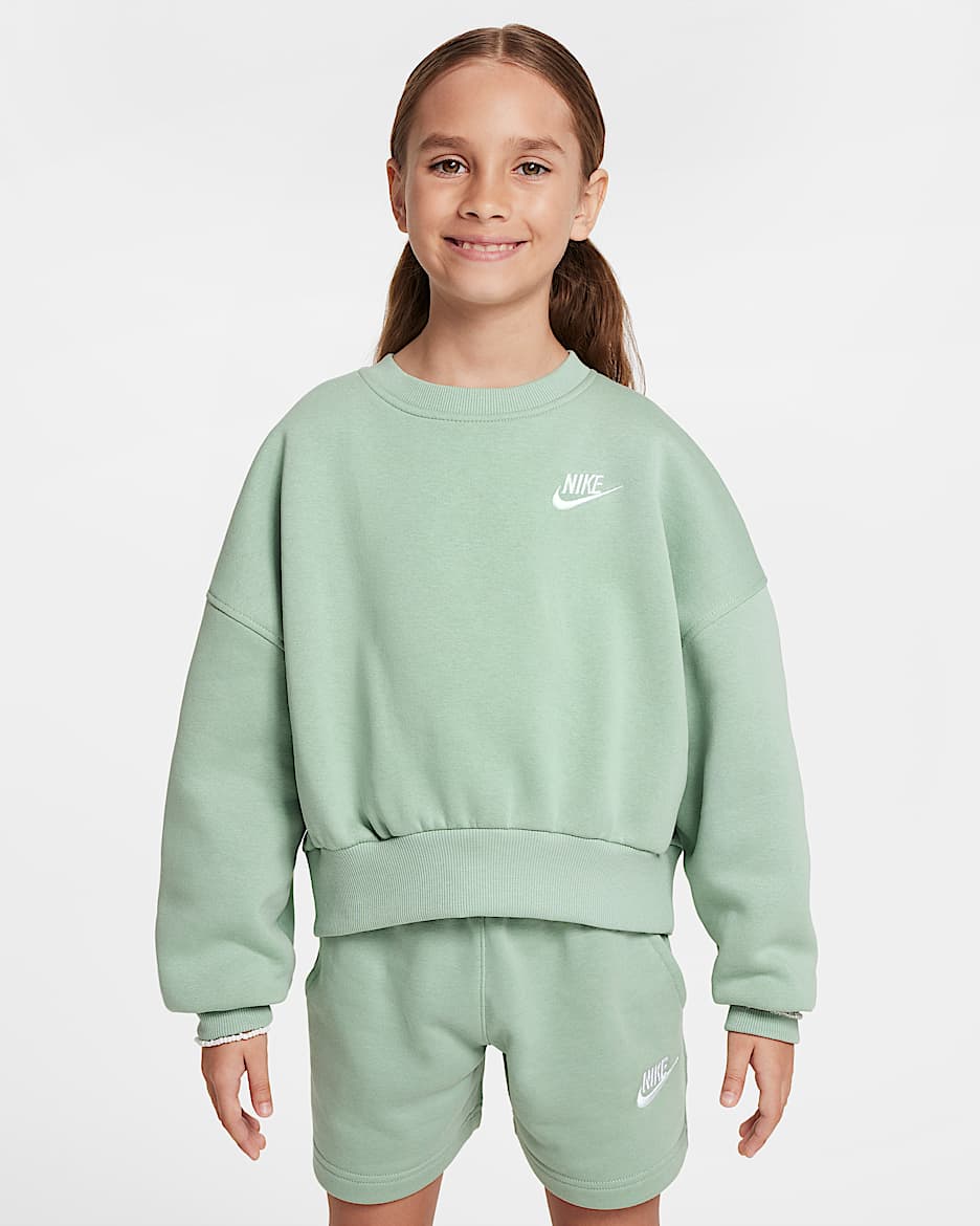 Nike Sportswear Club Fleece-sweatshirt med firkantet pasform og rund hals til piger - Steam/hvid
