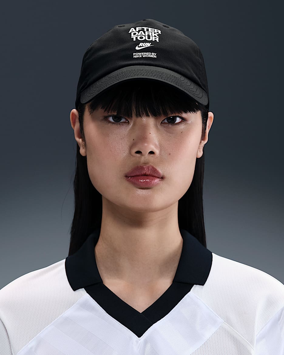 Nike Dri-FIT Club Yumuşak Şapka - Siyah/Reflective Silver