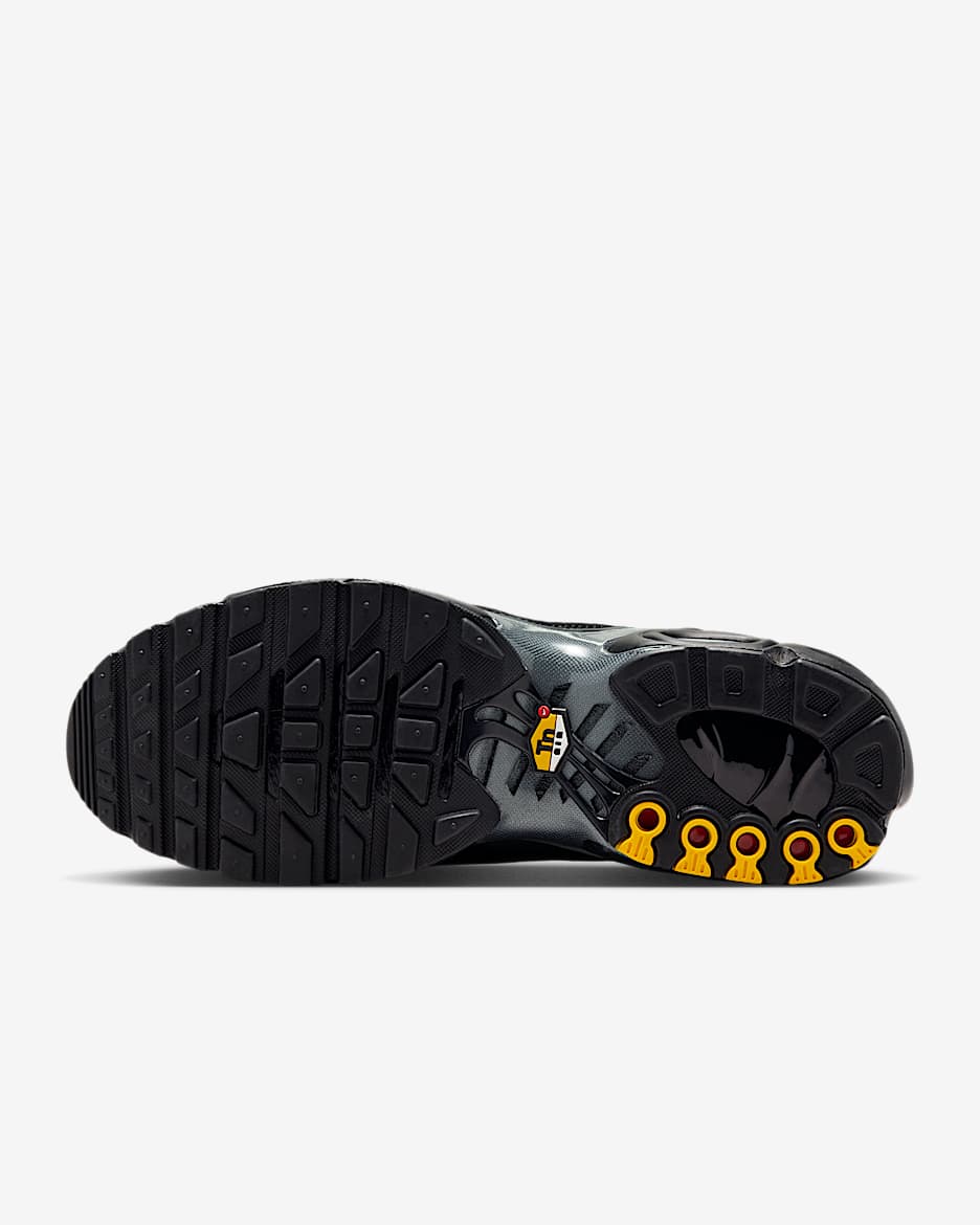 Nike Air Max Plus OG Men's Shoes with Reflective Accents