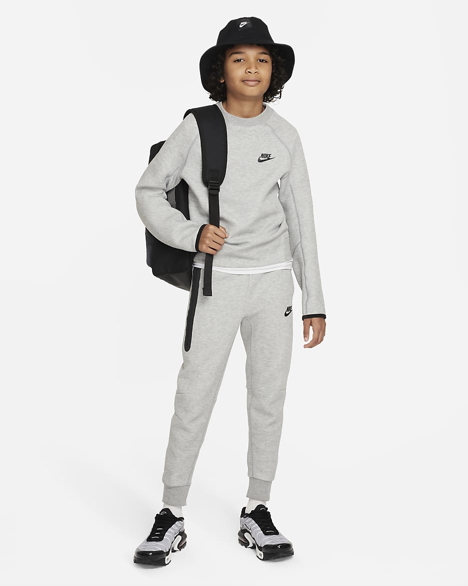 Nike Sportswear Tech Fleece Older Kids' (Boys') Sweatshirt - Dark Grey Heather/Black/Black