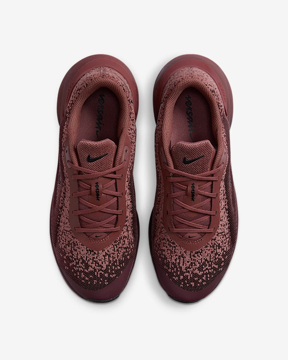 Nike Versair Trainingsschuhe für Damen - Red Sepia/Burgundy Crush/Schwarz